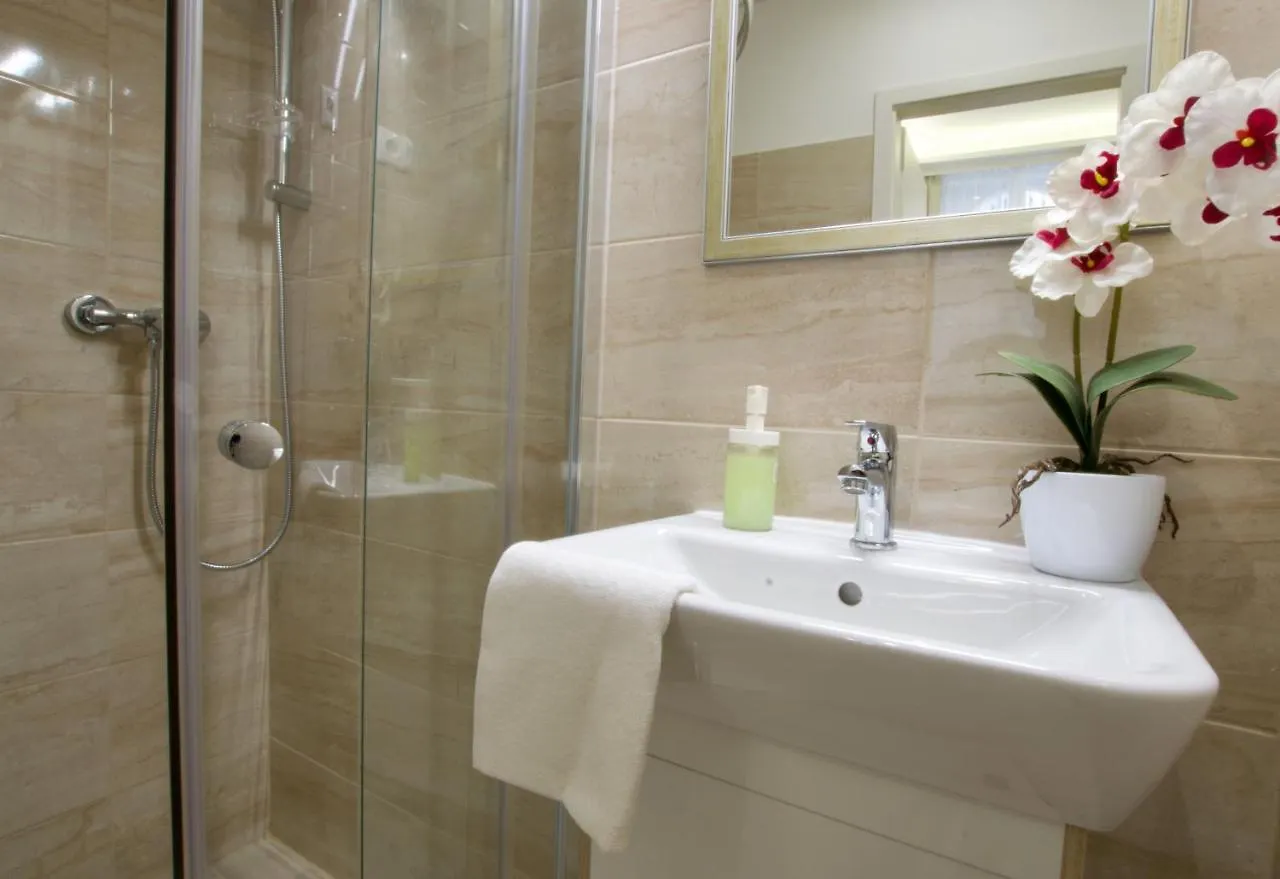 St King 11 By Hi5 Apartments Βουδαπέστη
